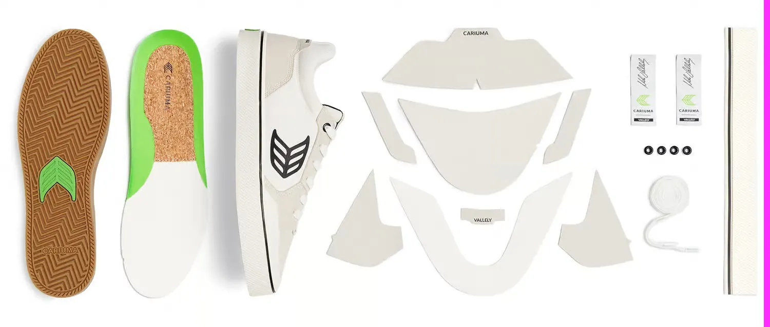 Cariuma Vallely Skate Black Suede And Cordura Ivory