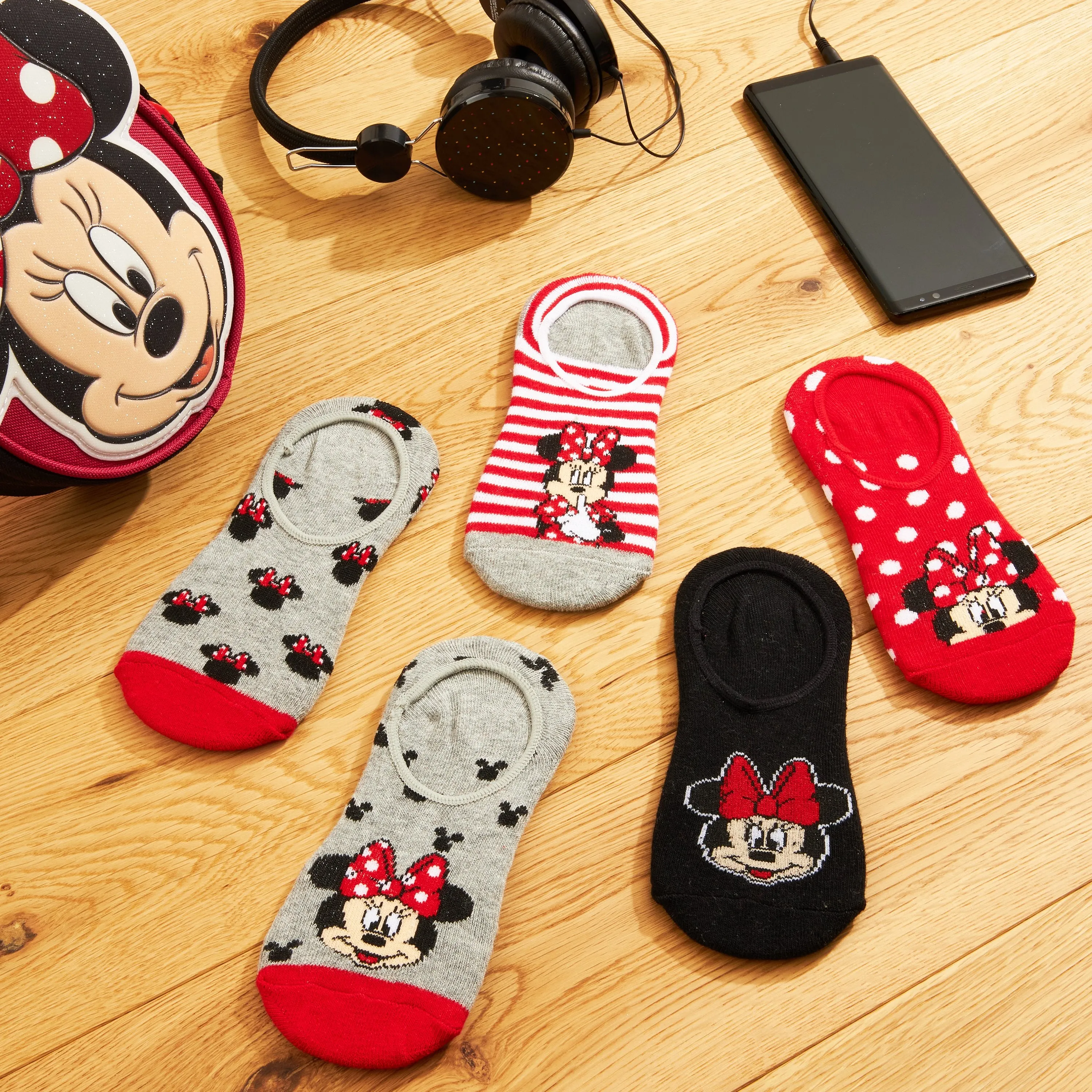 Disney Invisible Girls Socks Pack of 5, Minnie Mouse Low Cut Socks for Kids