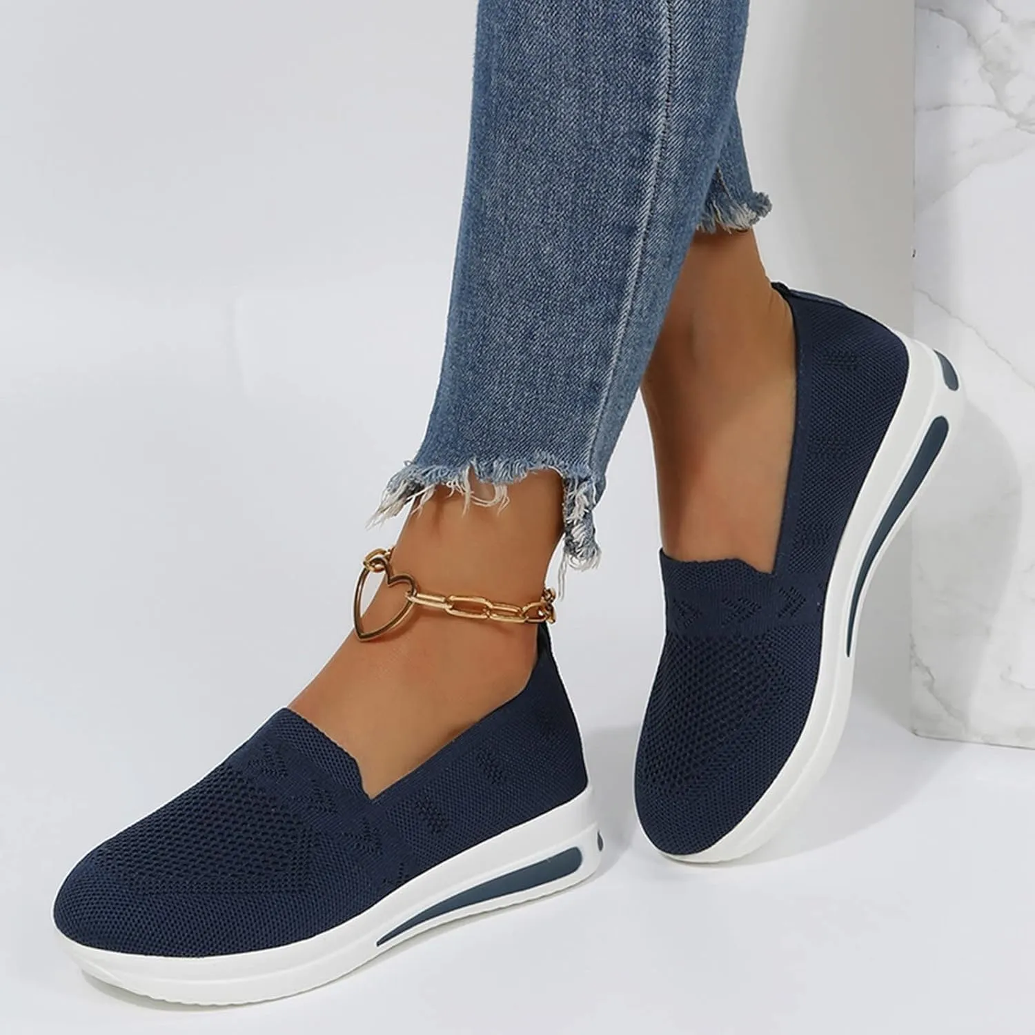 Womens Canvas Slip On Shoes Casual Walking Sneakers Lightweight Flat Fashion Comfortable Elastic Loafers Non Slip