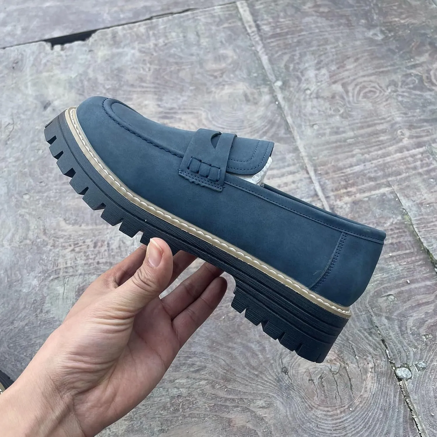 Women's Comfortable Chunky Slip On Platform Loafers,Non Slip Comfortable Round Toe Flats Lug Sole Walking Casual Shoes