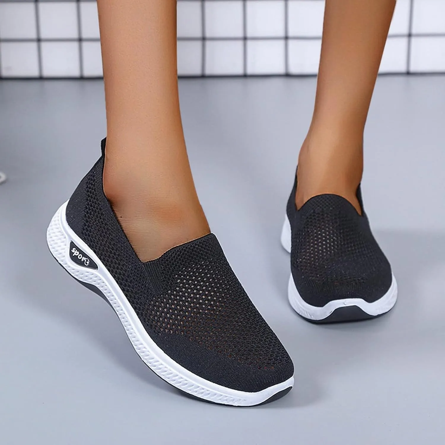 Womens Slip On Loafers Casual Comfortable Walking Shoes Lightweight Canvas Sneakers Non Slip Flat Flats